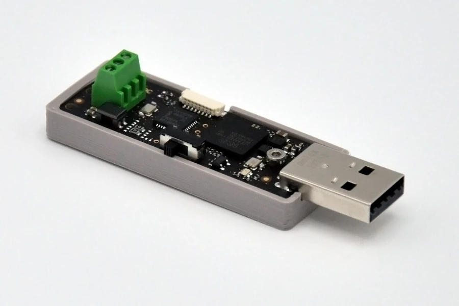FC612 USB 100BASE-T1 Stick Raw